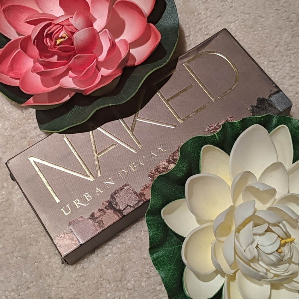 NWT Urban Decay Orig NAKED 12-Eyeshadow Palette!